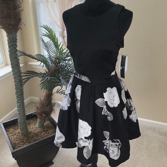 👗2 pc Formal Wear Dress size 7 Juniors - Picture 3 of 7